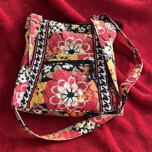 Vera Bradley crossover bag